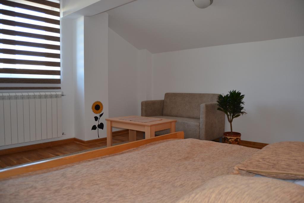 בלגרד Villa K Apartments חדר תמונה
